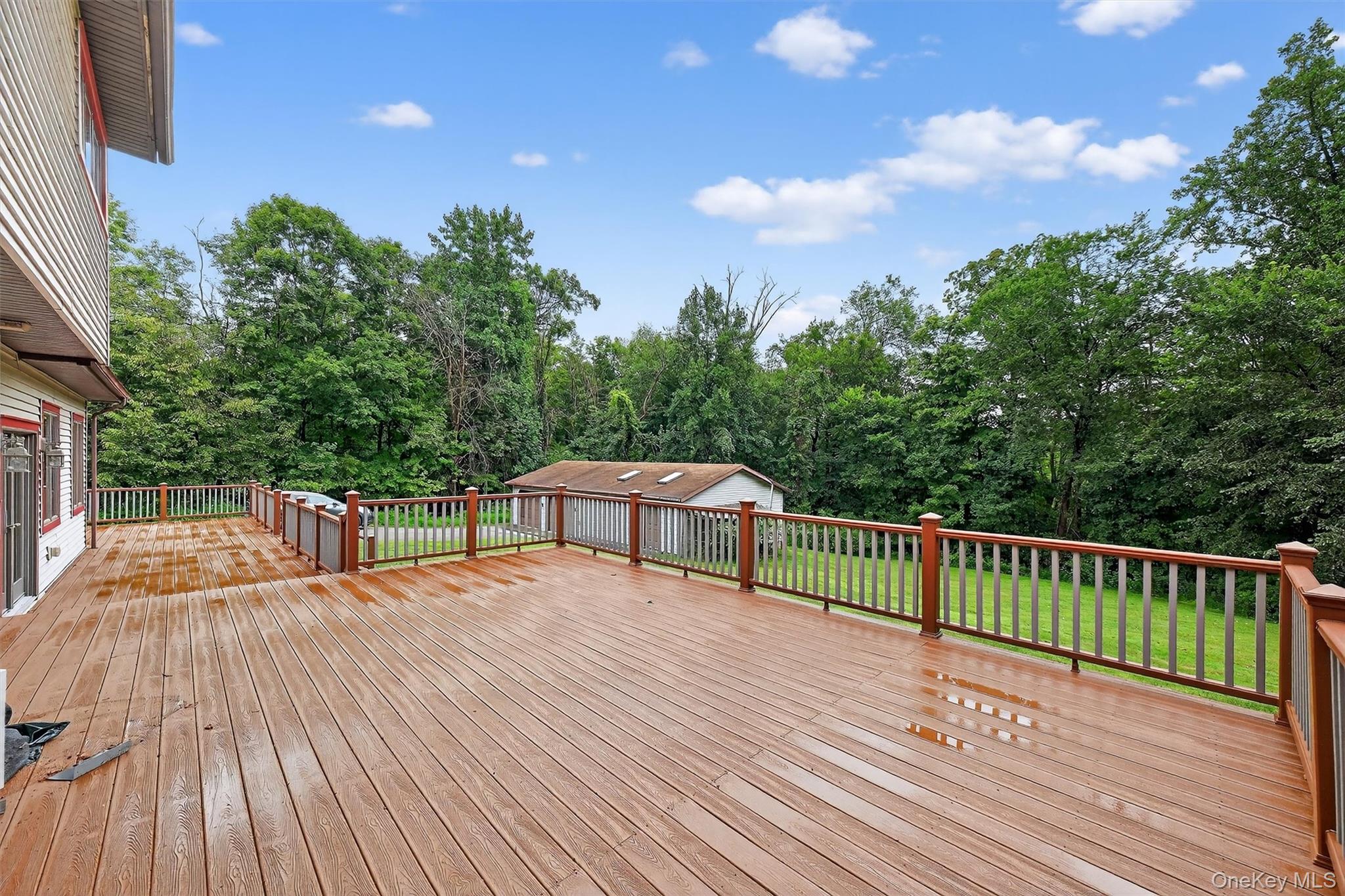 16 Flag Lane, Campbell Hall, NY 10916