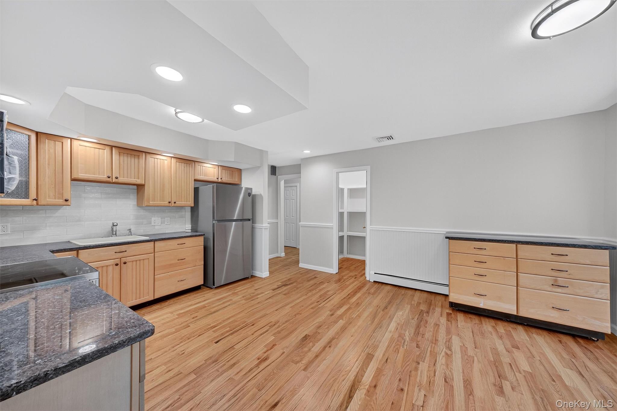 16 Flag Lane, Campbell Hall, NY 10916