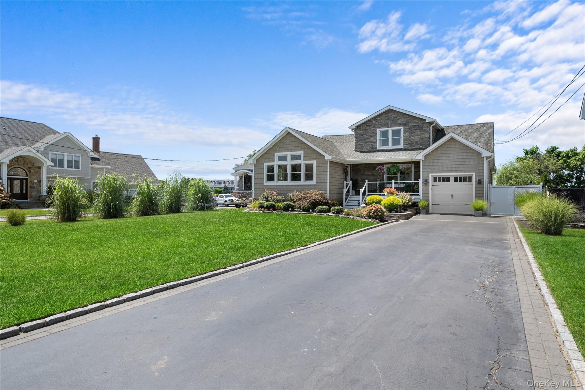 234 W Islip Road, West Islip, NY 11795