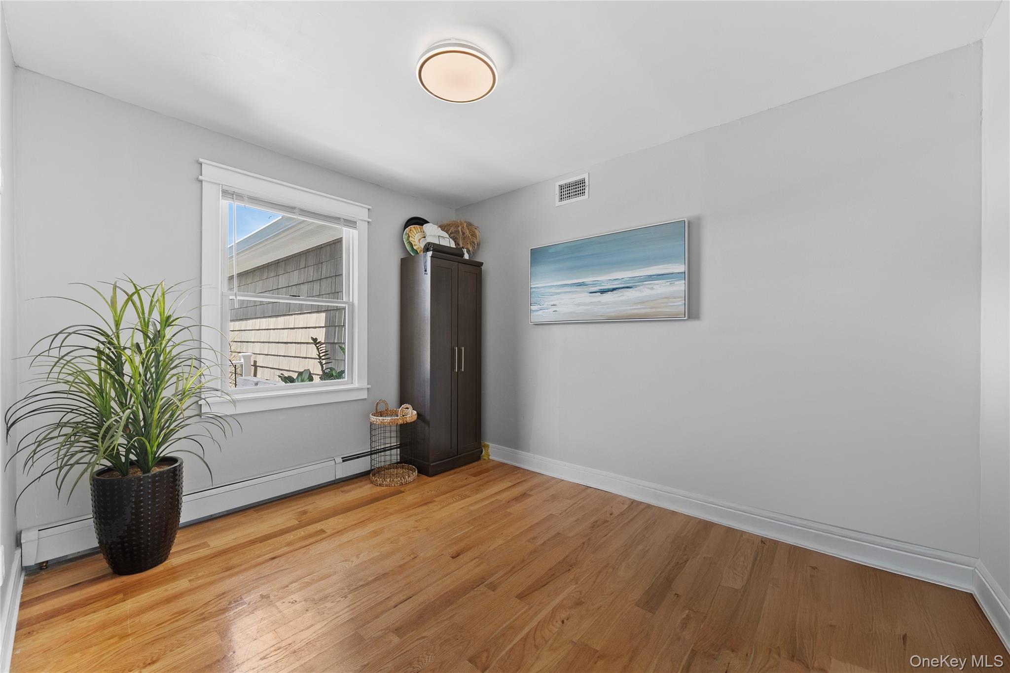 234 W Islip Road, West Islip, NY 11795