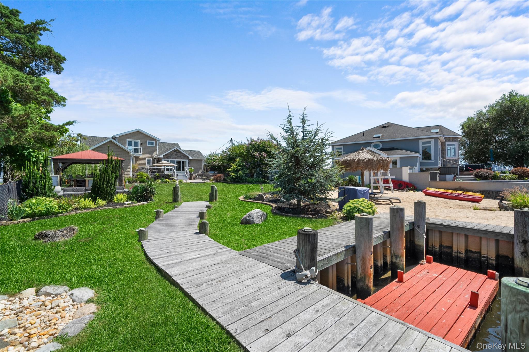 234 W Islip Road, West Islip, NY 11795