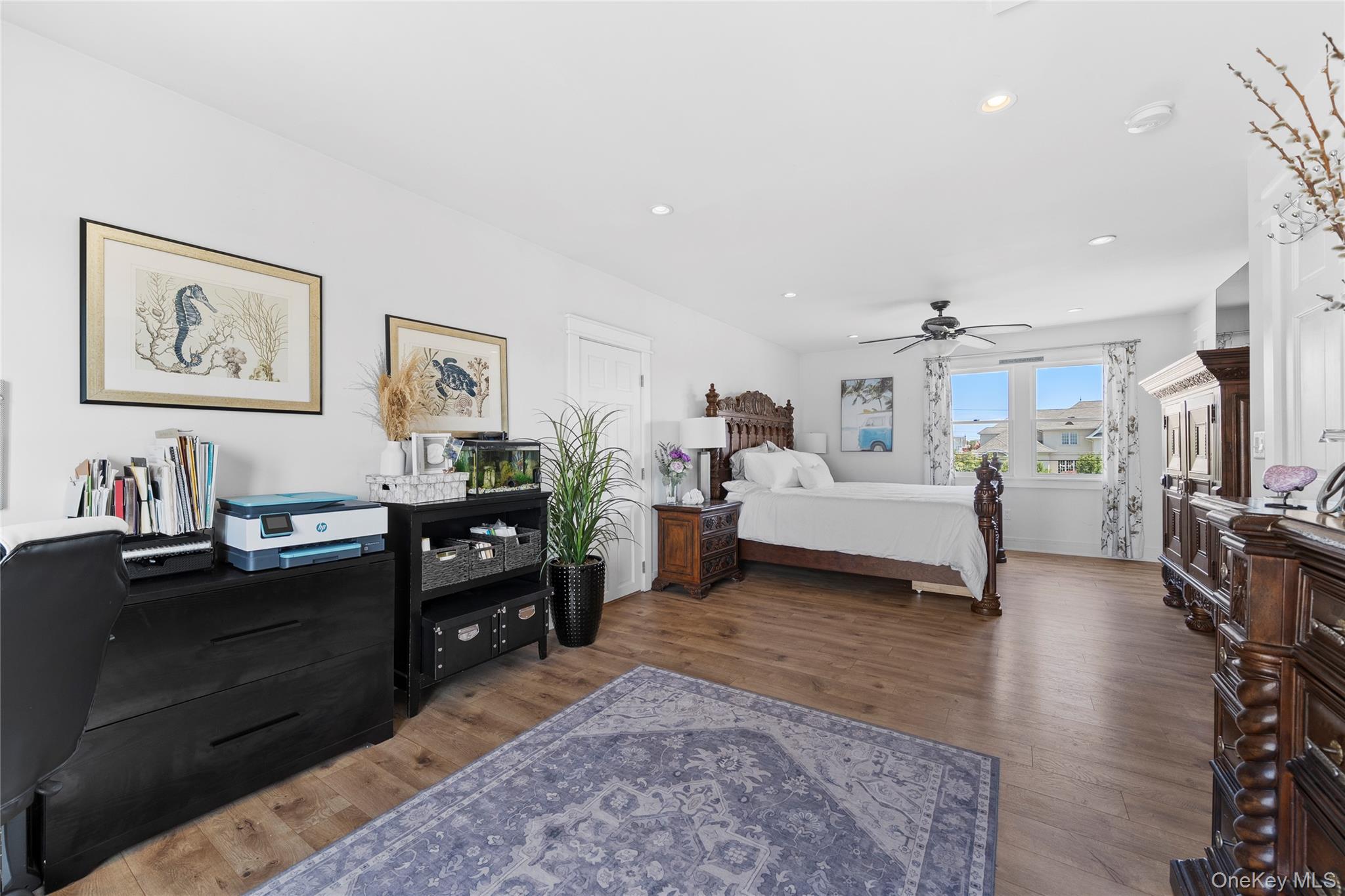 234 W Islip Road, West Islip, NY 11795