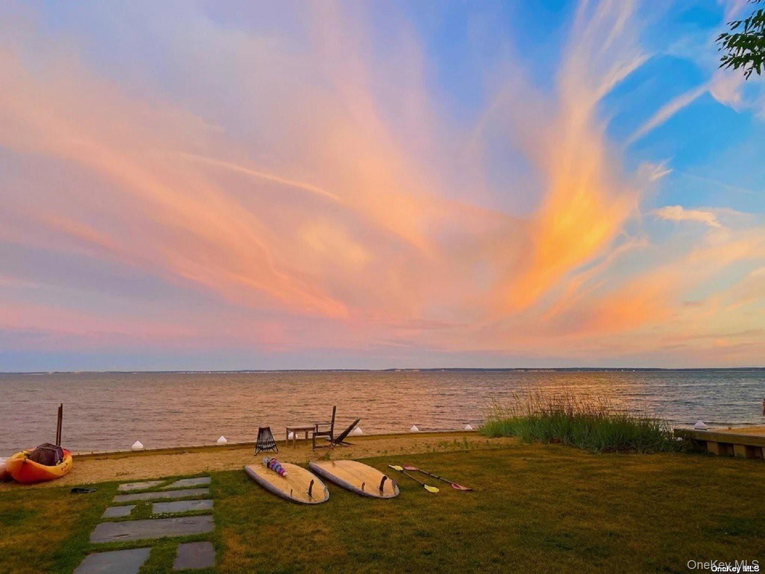 870 Horton Avenue, Mattituck, NY 11952