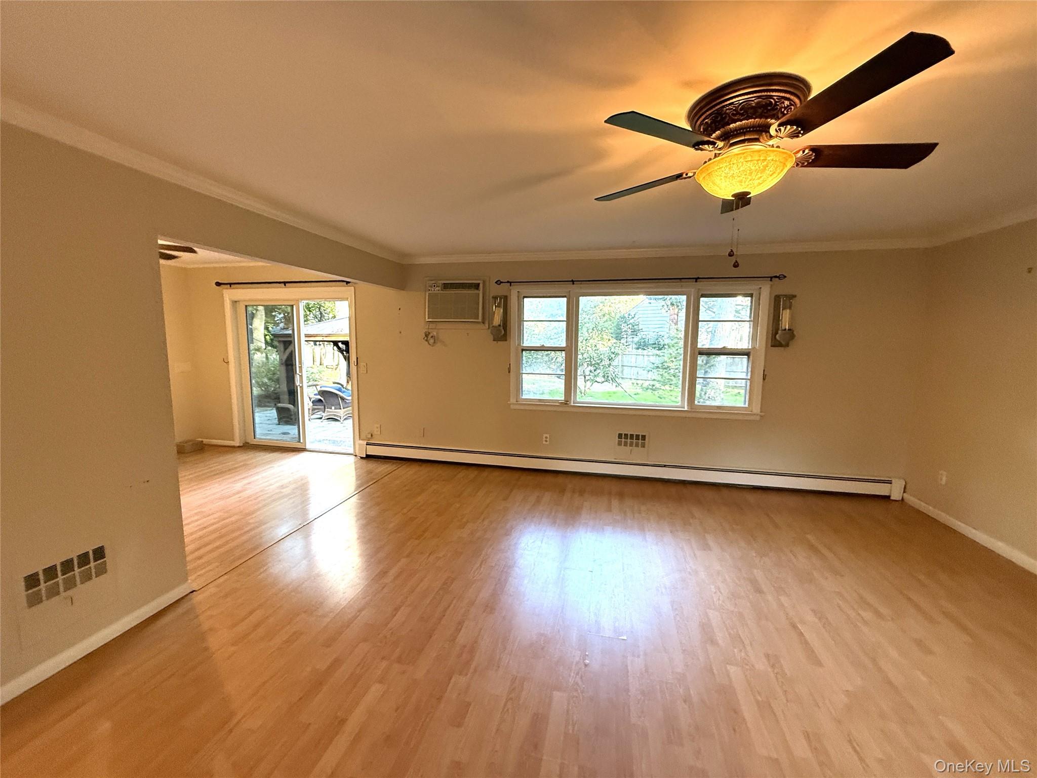 870 Horton Avenue, Mattituck, NY 11952