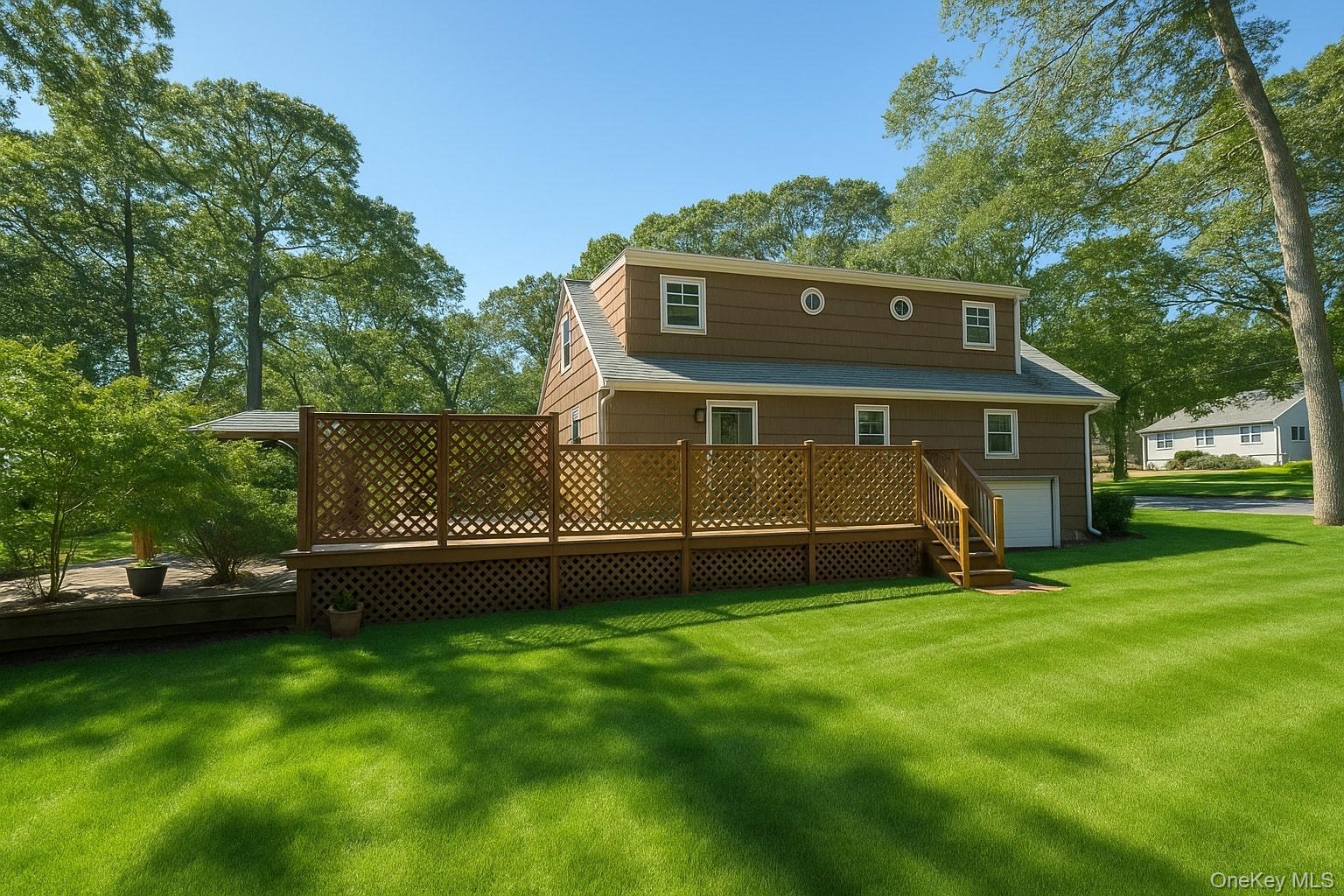870 Horton Avenue, Mattituck, NY 11952