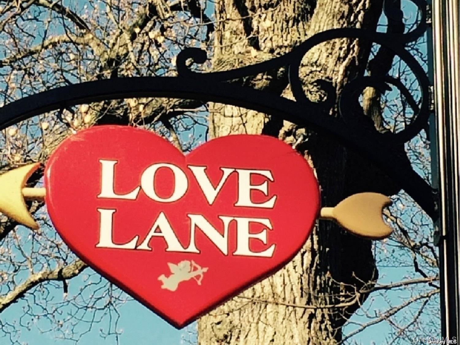 870 Horton Avenue, Mattituck, NY 11952