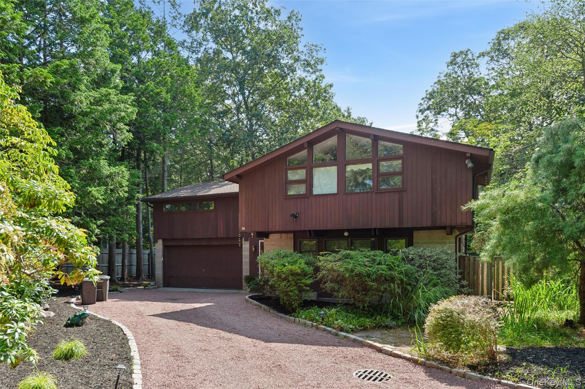 21 Hewitt Boulevard, Center Moriches, NY 11934