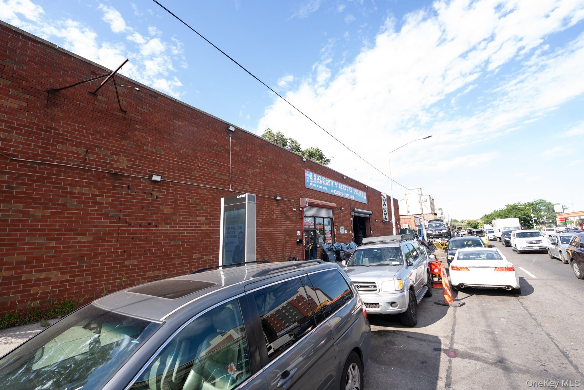 150-05 Liberty Ave, Jamaica, NY 11435