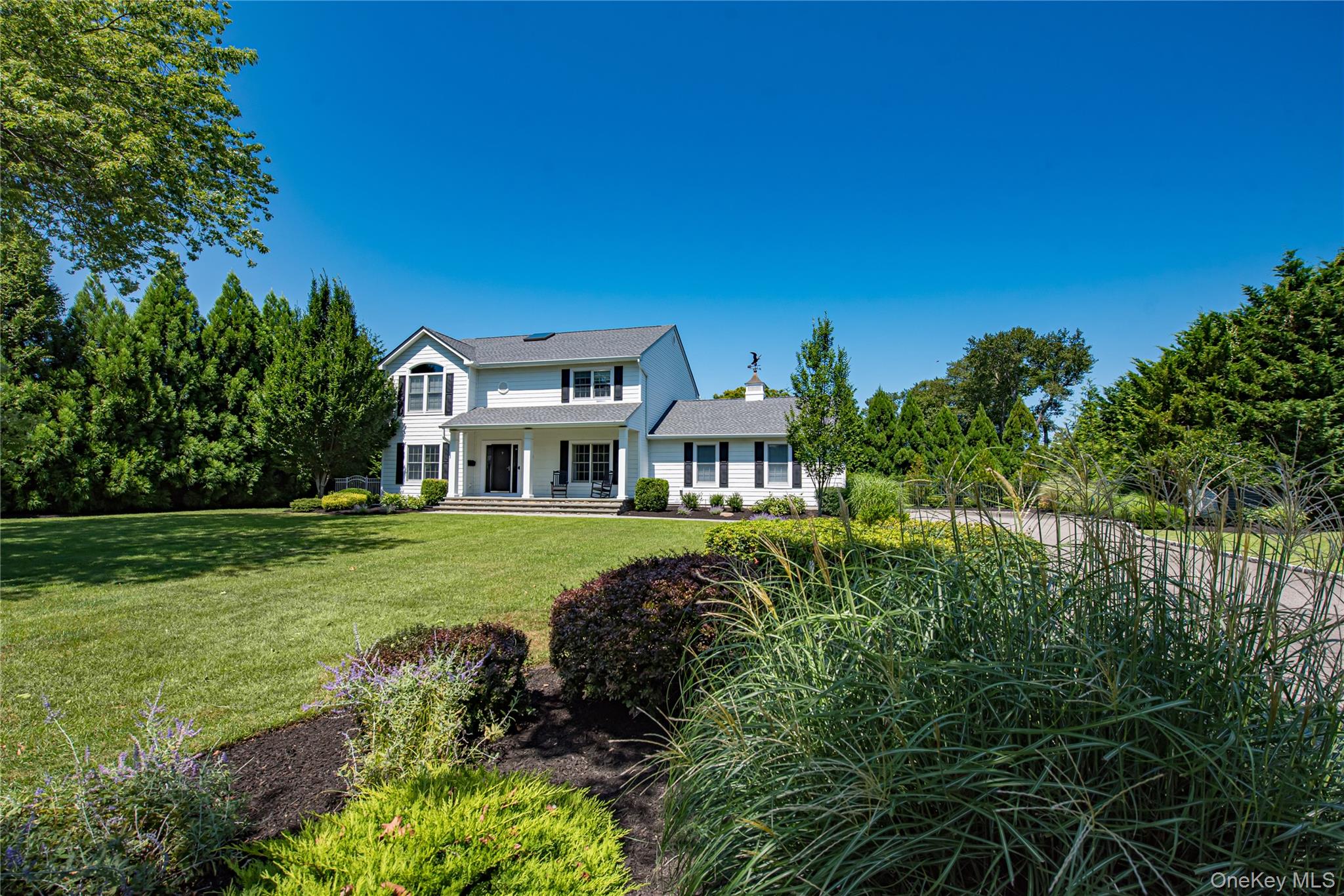15 Cedar Avenue Extension, Islip, NY 11751