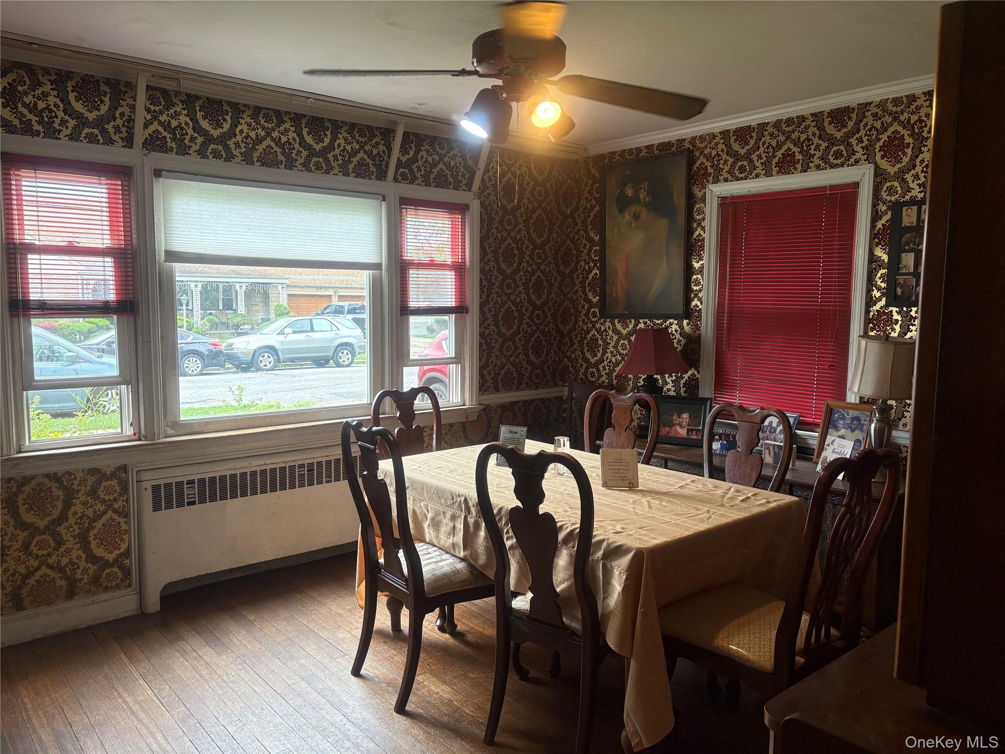 35 W Raymond Avenue, Roosevelt, NY 11575