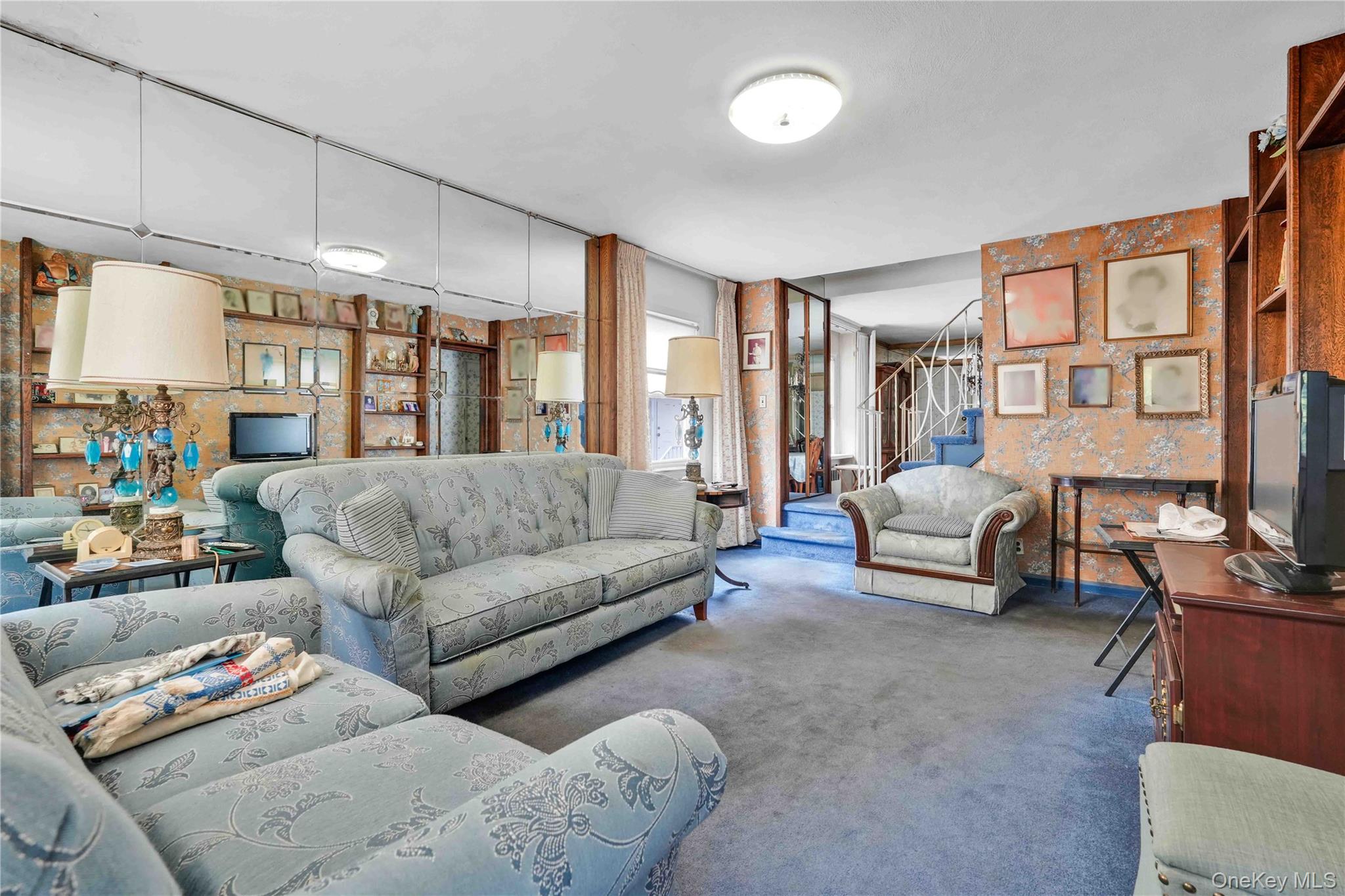 50-12 Utopia Parkway, Fresh Meadows, NY 11365