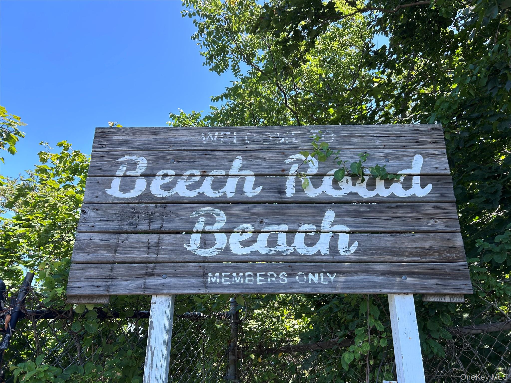 8 Dogwood Road, Rocky Point, NY 11778