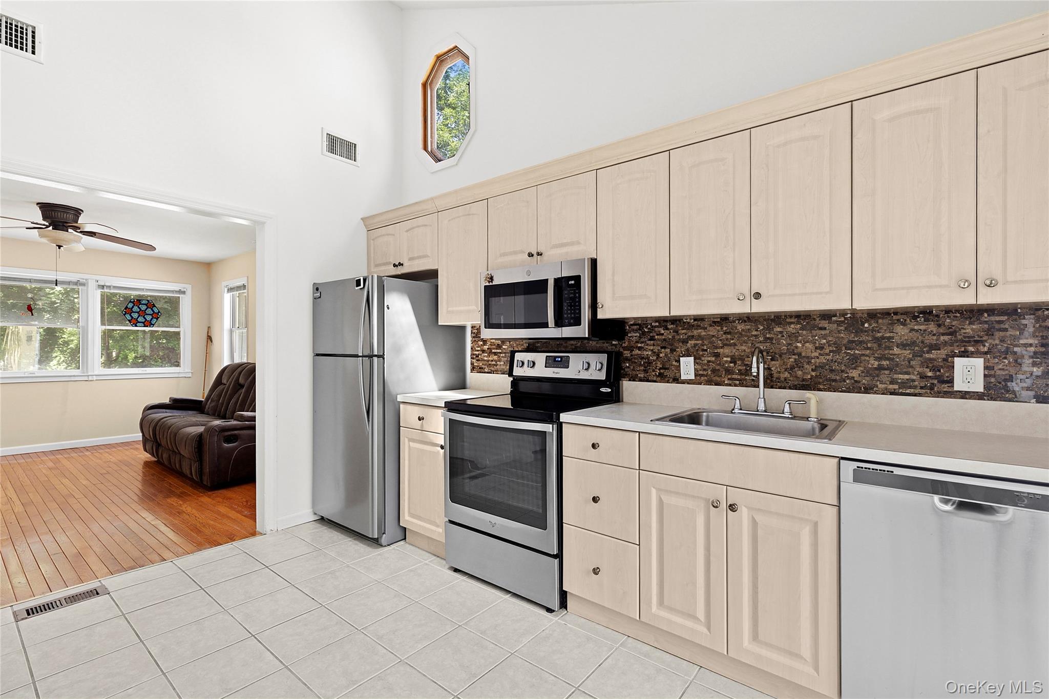 8 Dogwood Road, Rocky Point, NY 11778