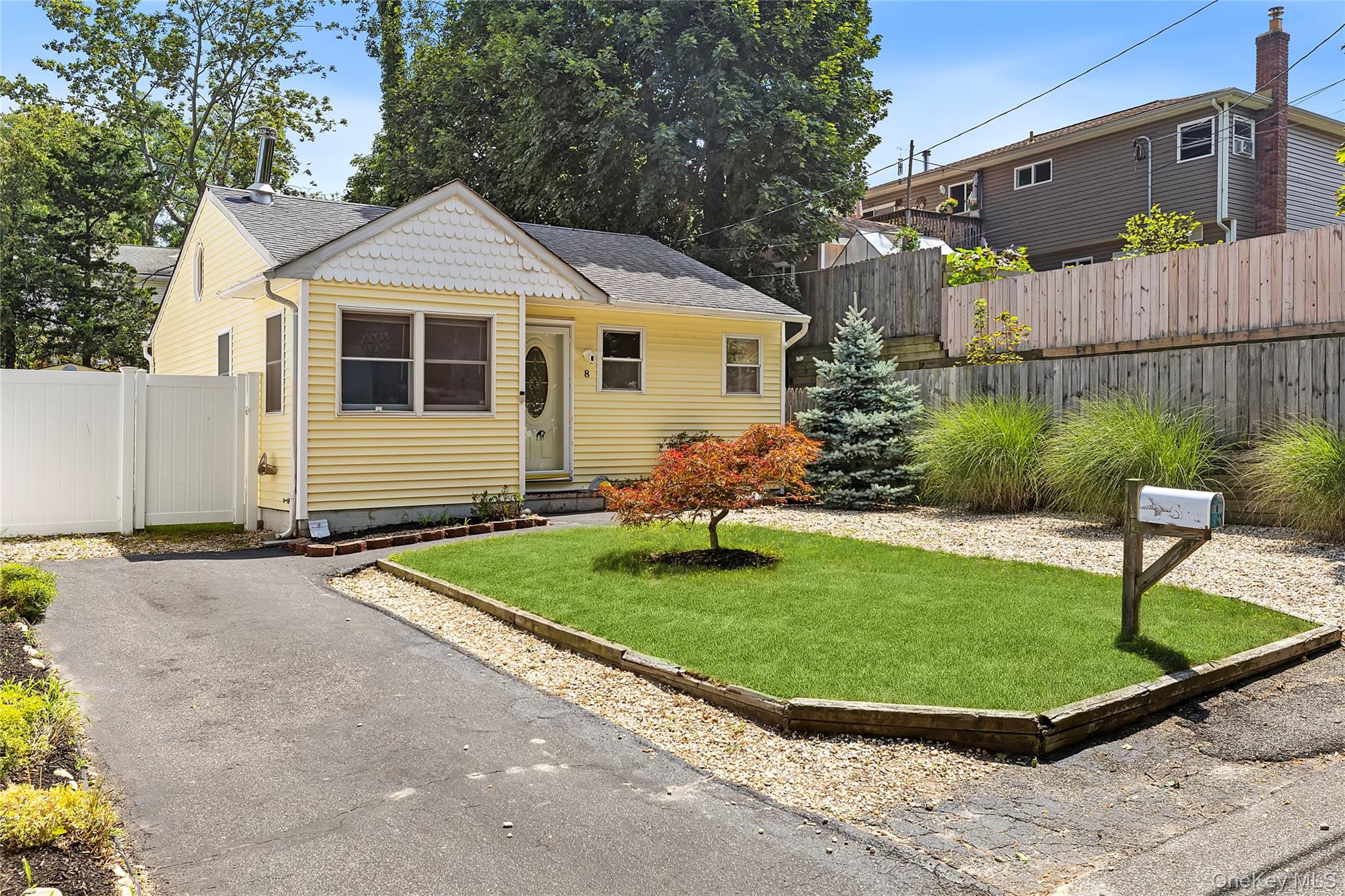 8 Dogwood Road, Rocky Point, NY 11778