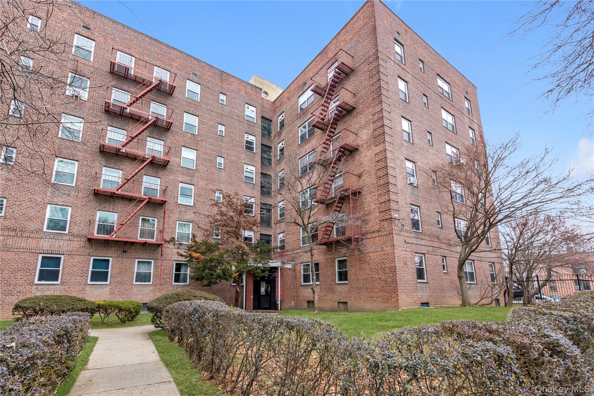14737 38 Avenue # C48, Flushing, NY 11354