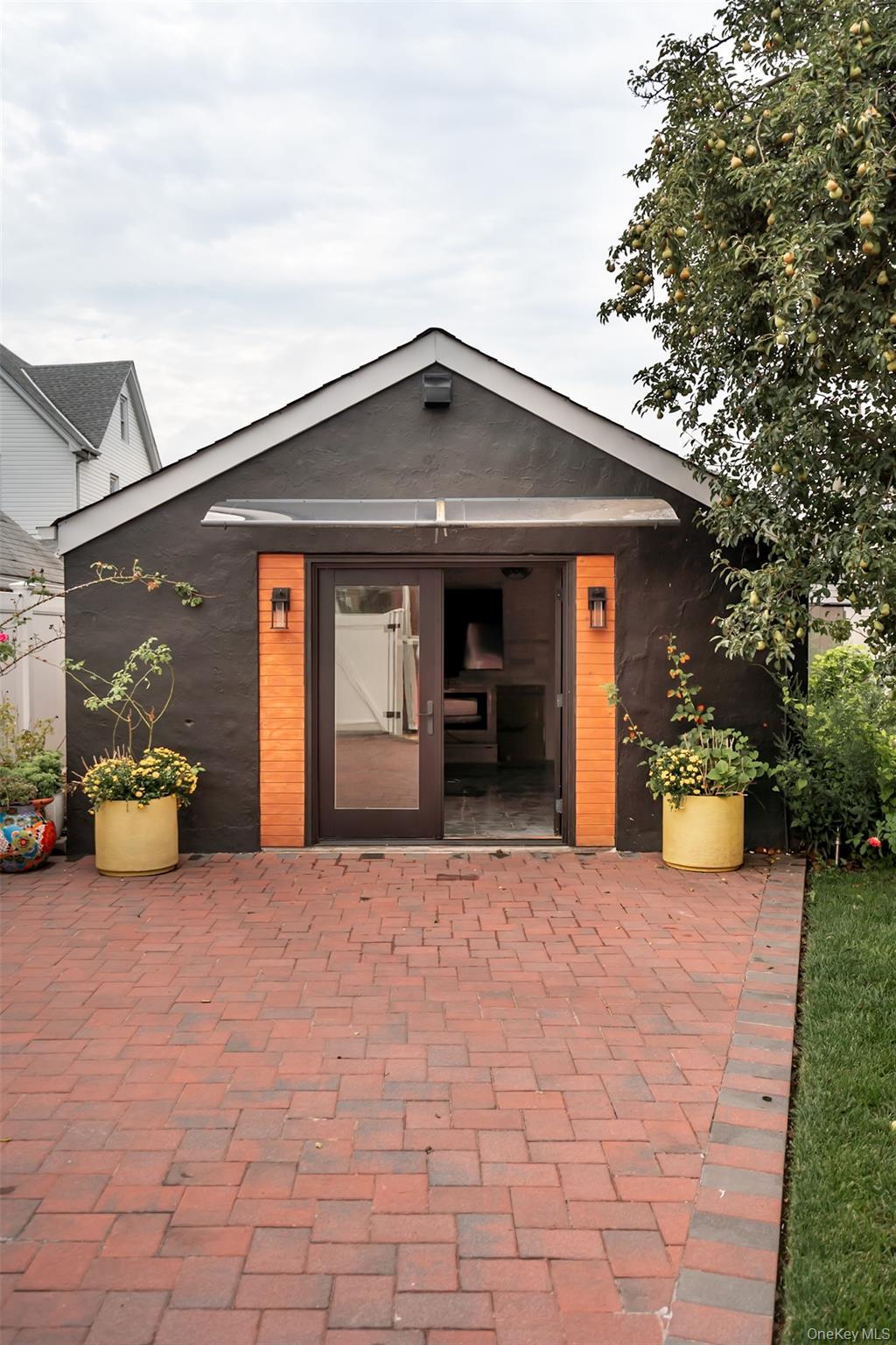 12043 194th Street, Saint Albans, NY 11412