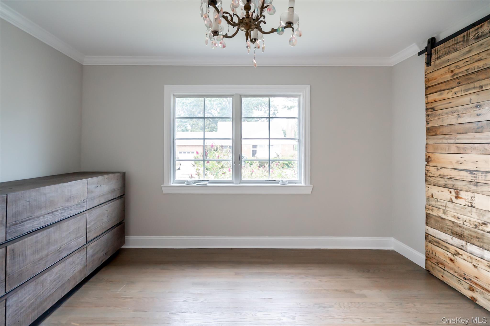 12043 194th Street, Saint Albans, NY 11412