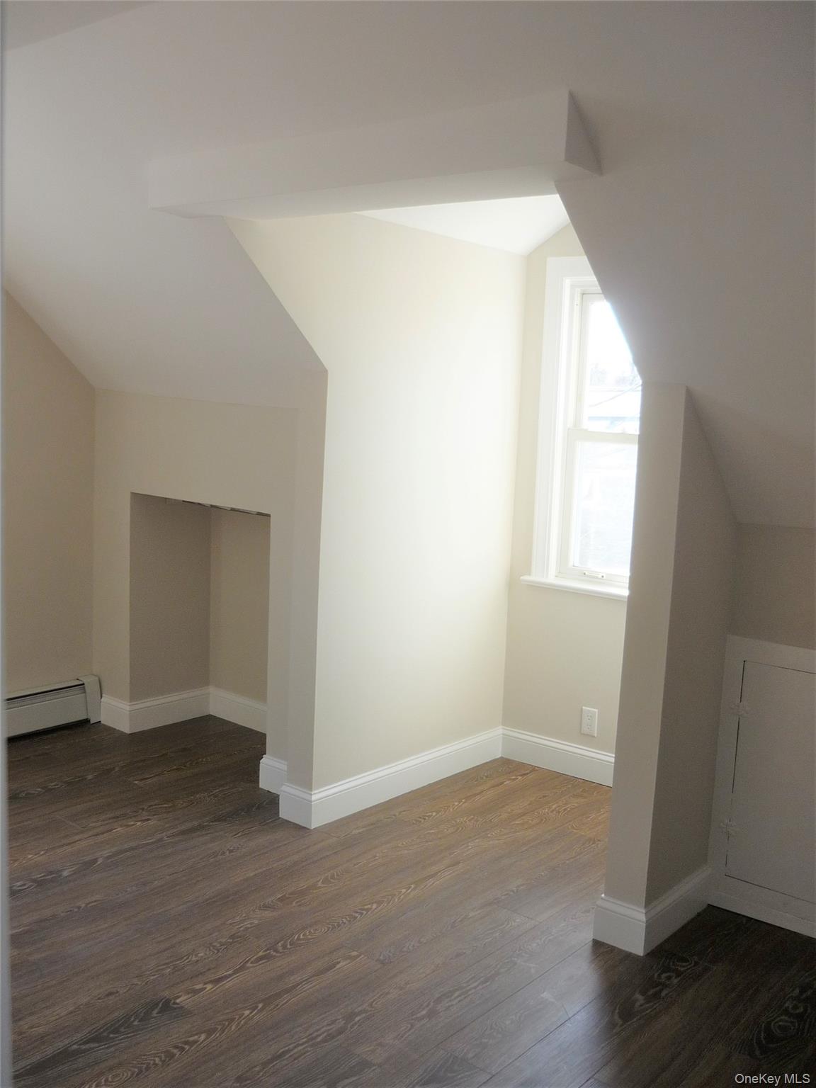 12043 194th Street, Saint Albans, NY 11412