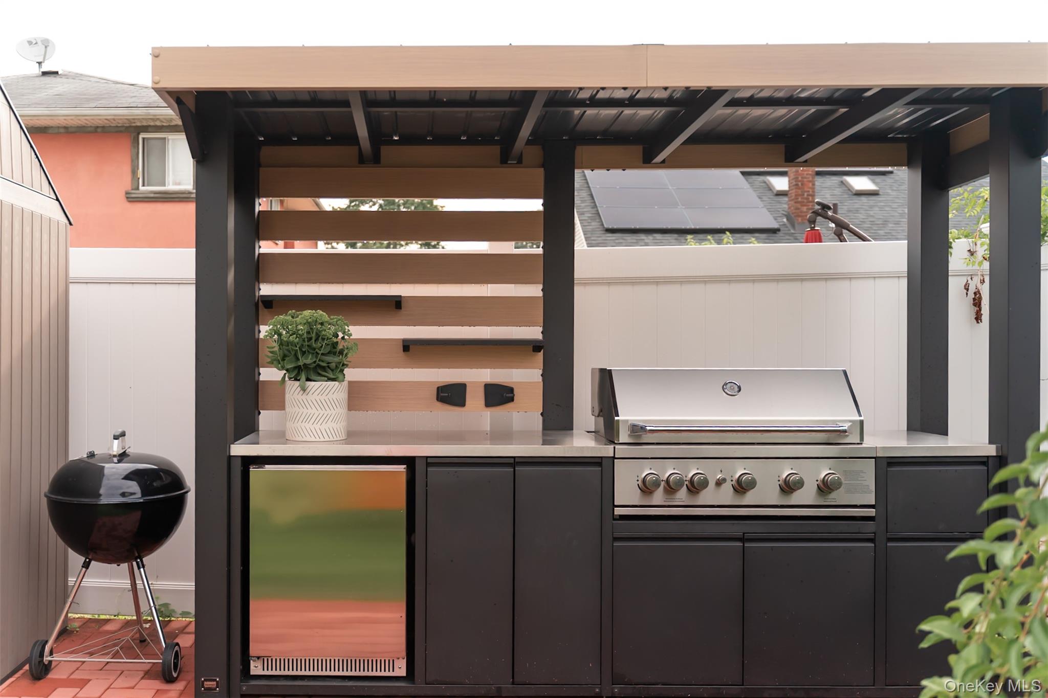 12043 194th Street, Saint Albans, NY 11412