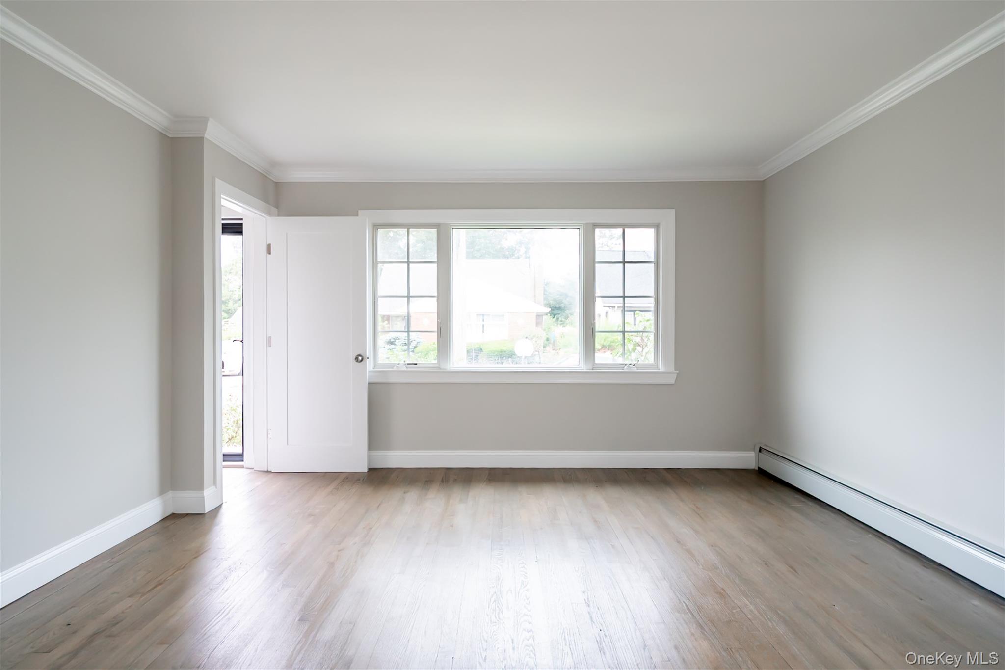 12043 194th Street, Saint Albans, NY 11412