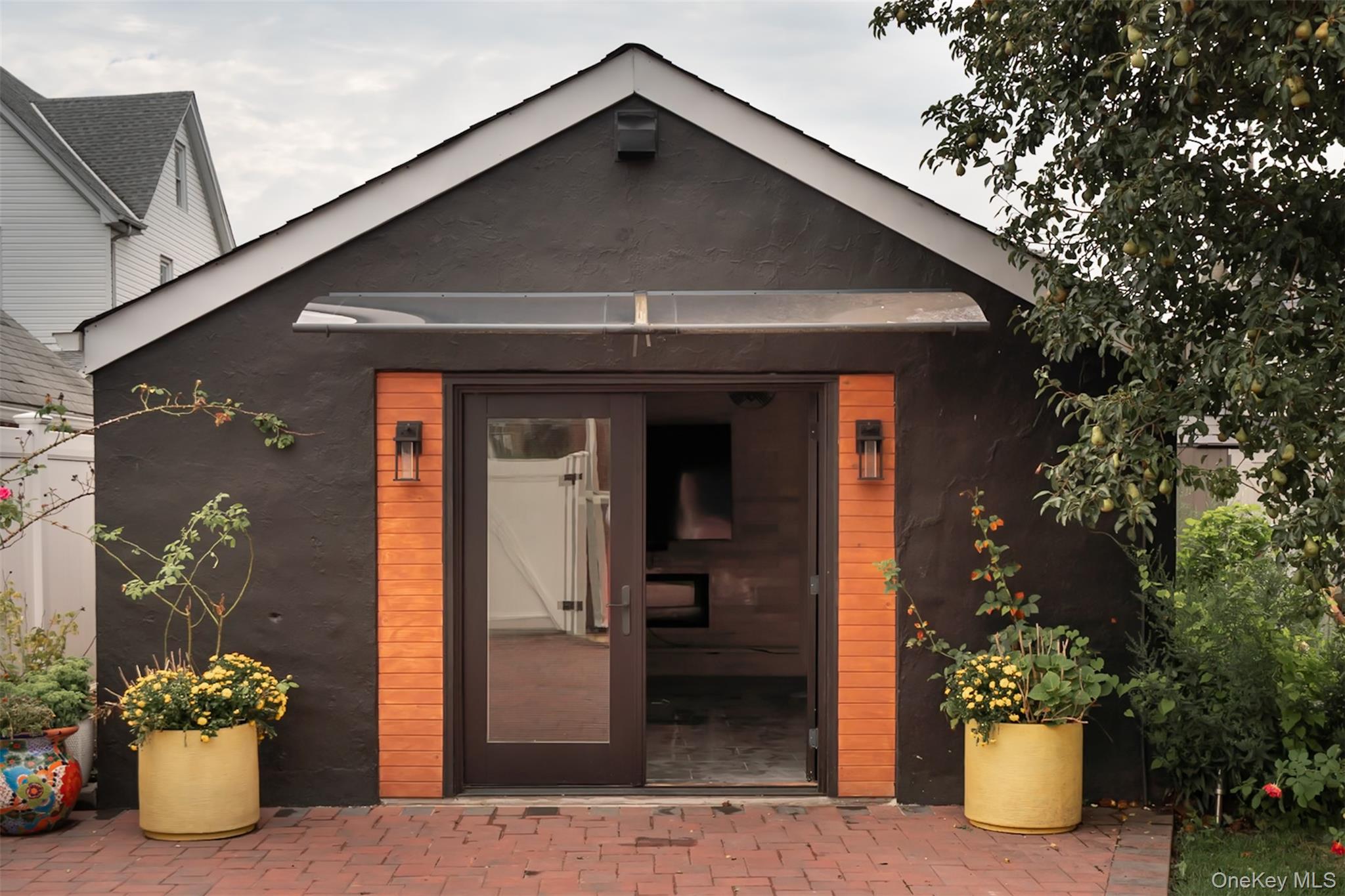 12043 194th Street, Saint Albans, NY 11412