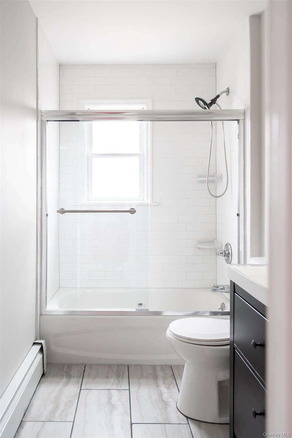 12043 194th Street, Saint Albans, NY 11412