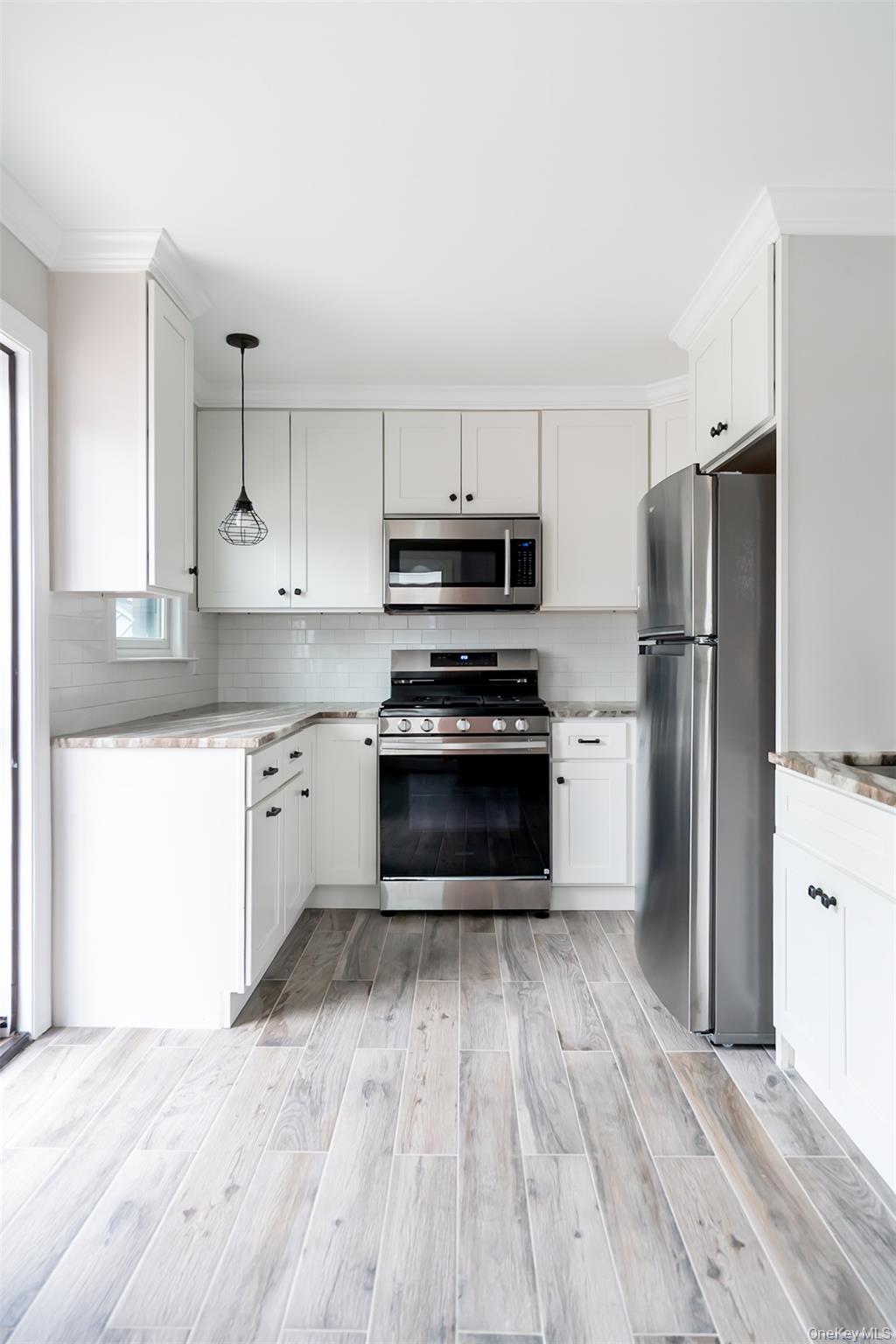 12043 194th Street, Saint Albans, NY 11412