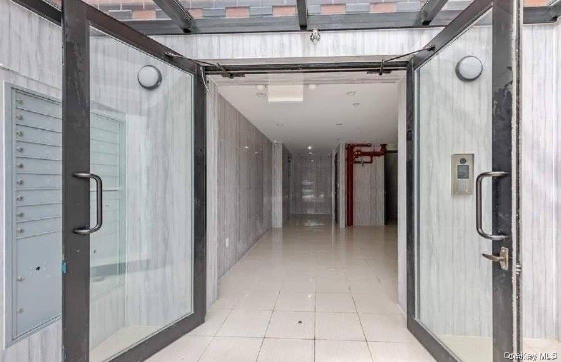 214-11 35th Avenue # C10, Bayside, NY 11361