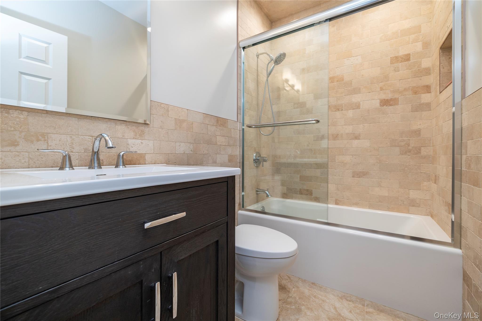 340 East Pine Street, Long Beach, NY 11561