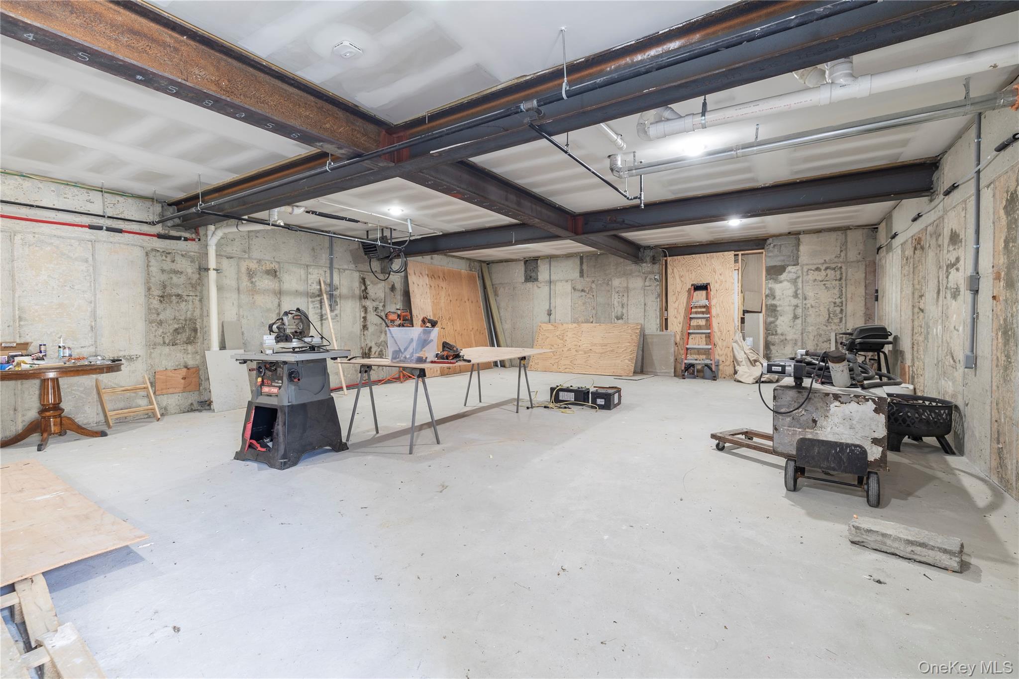 340 East Pine Street, Long Beach, NY 11561