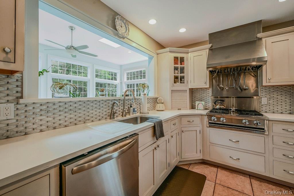 1000 Green Hill Lane, Greenport, NY 11944