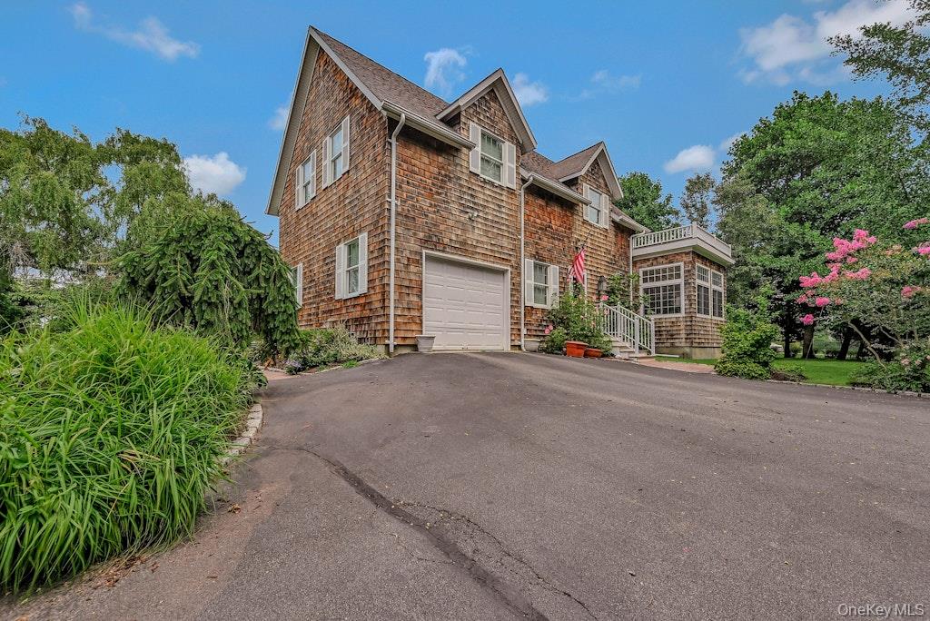 1000 Green Hill Lane, Greenport, NY 11944