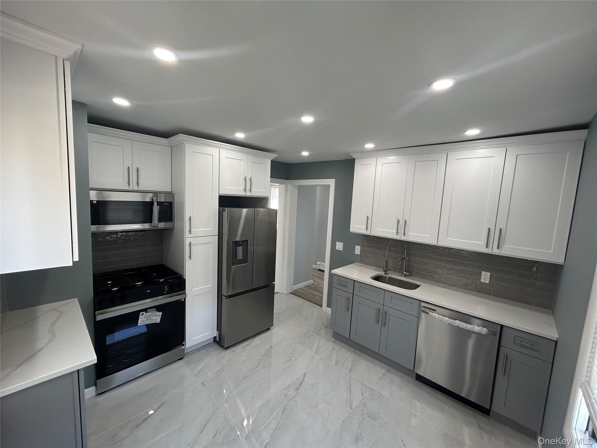 1860 Grand Avenue, Baldwin, NY 11510