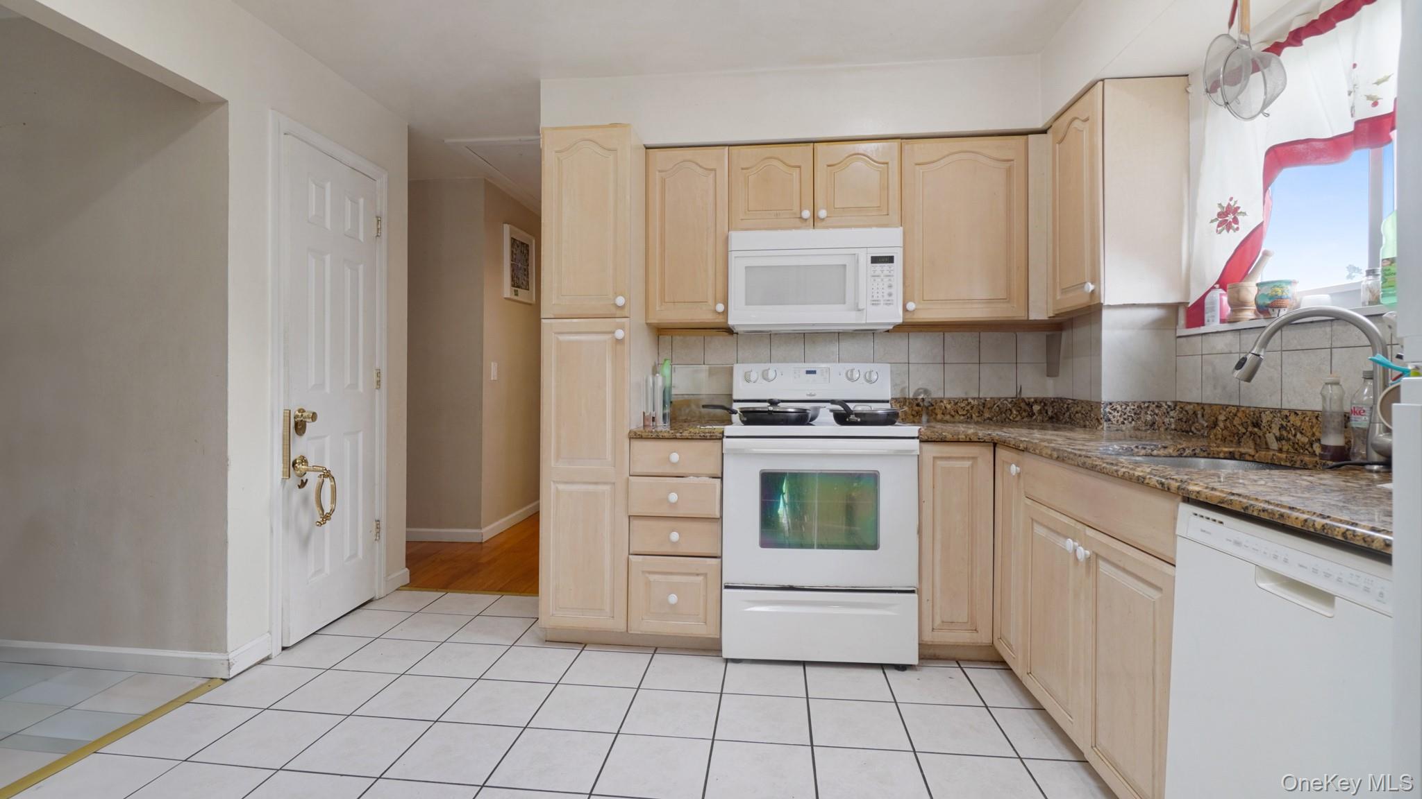 12 Garden Street, Bay Shore, NY 11706