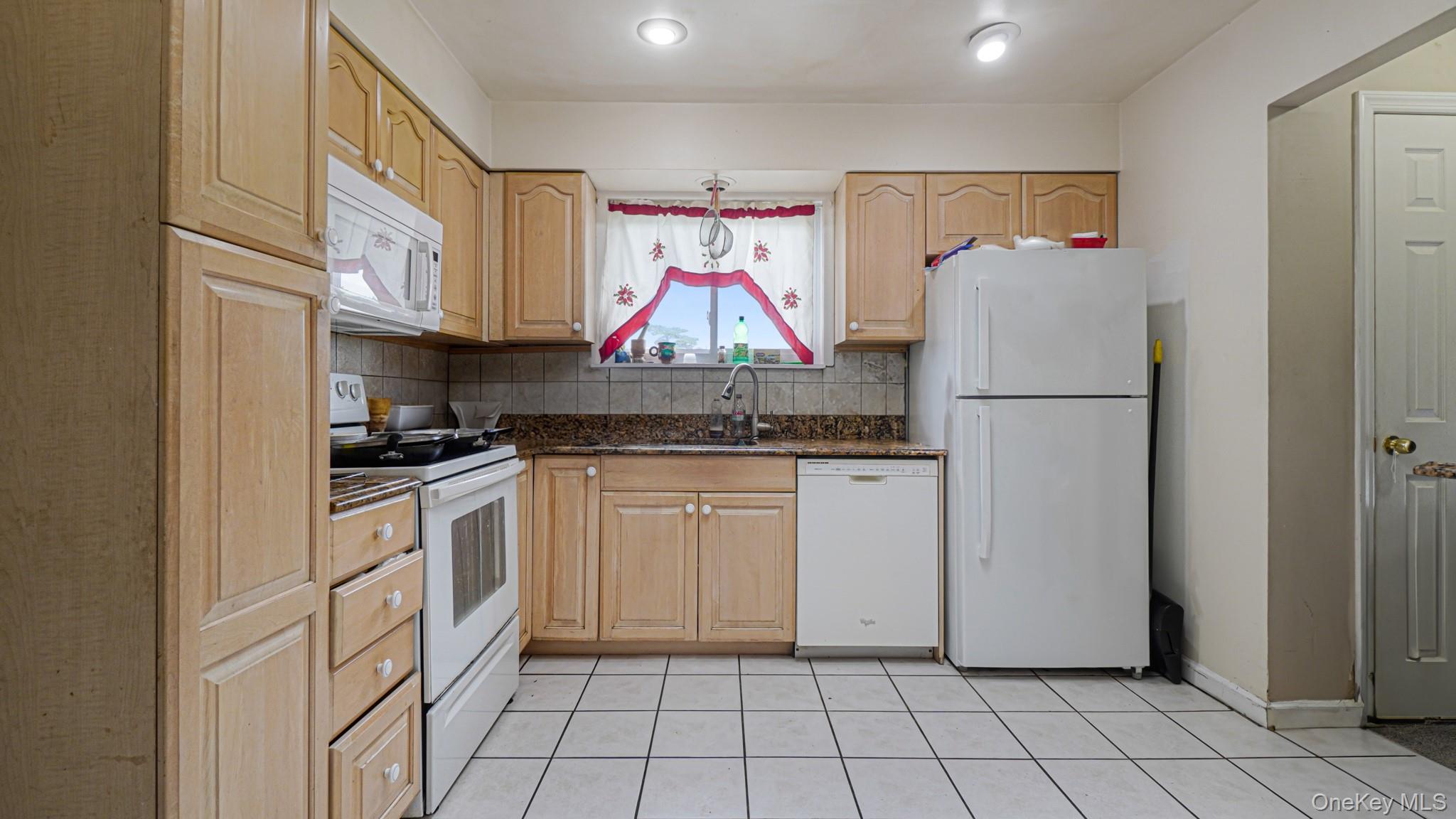 12 Garden Street, Bay Shore, NY 11706