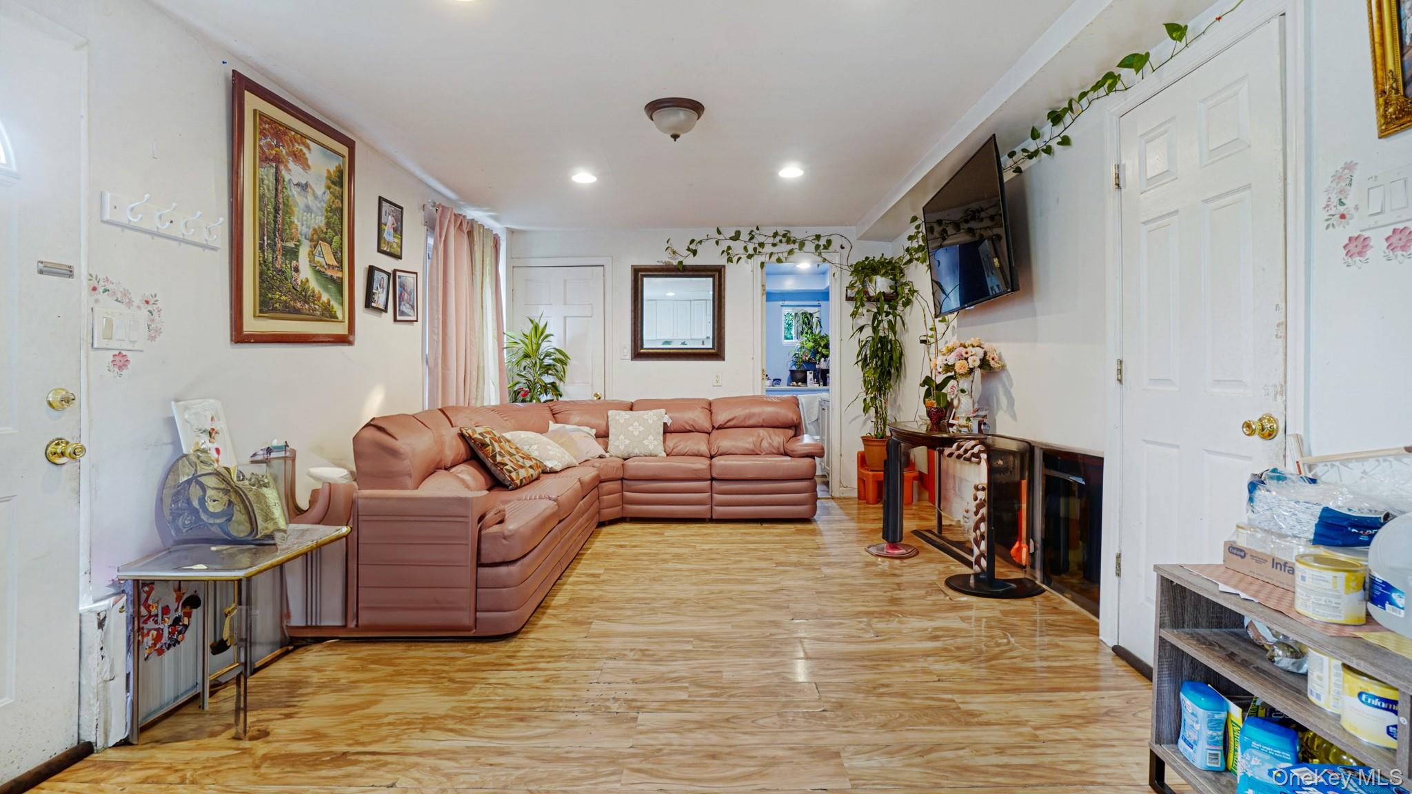 12 Garden Street, Bay Shore, NY 11706