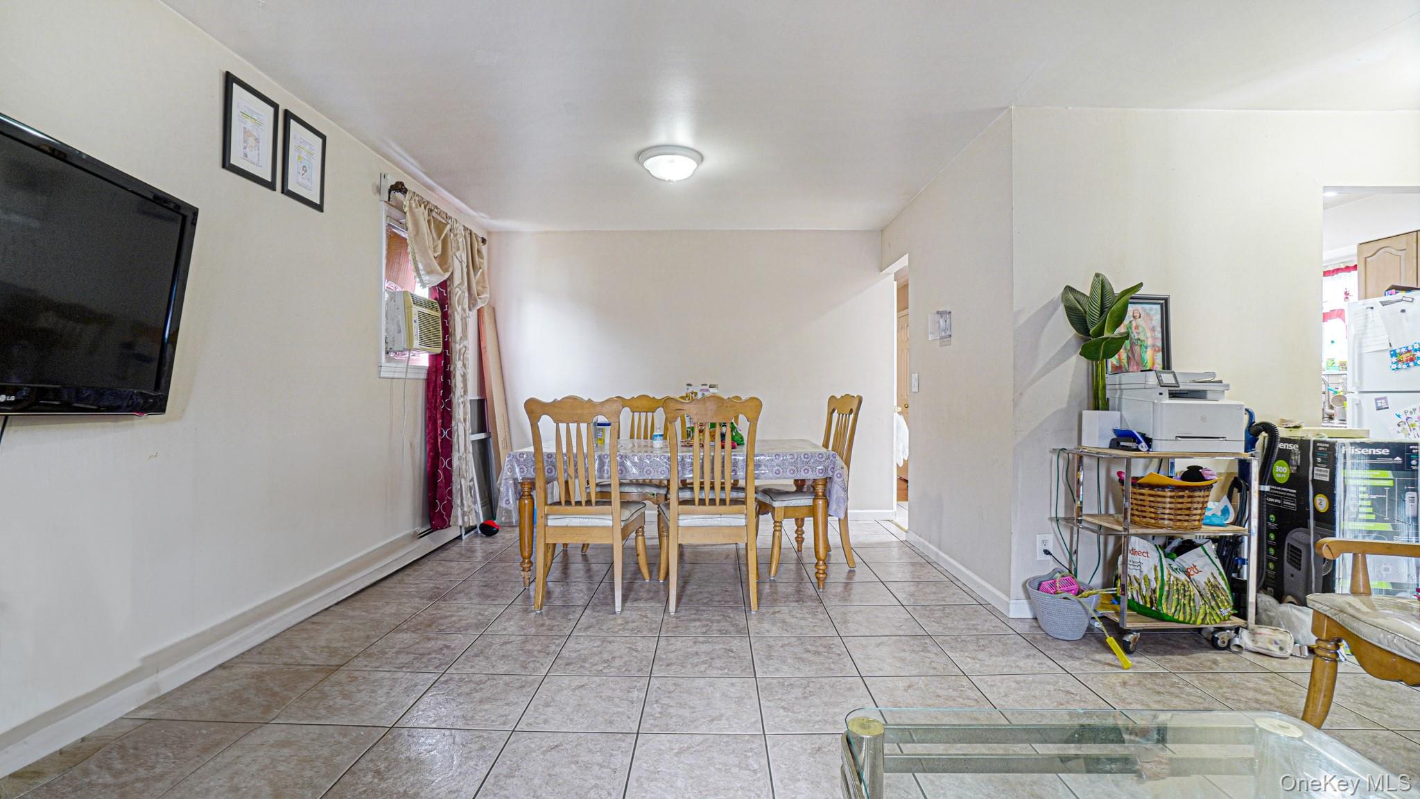 12 Garden Street, Bay Shore, NY 11706