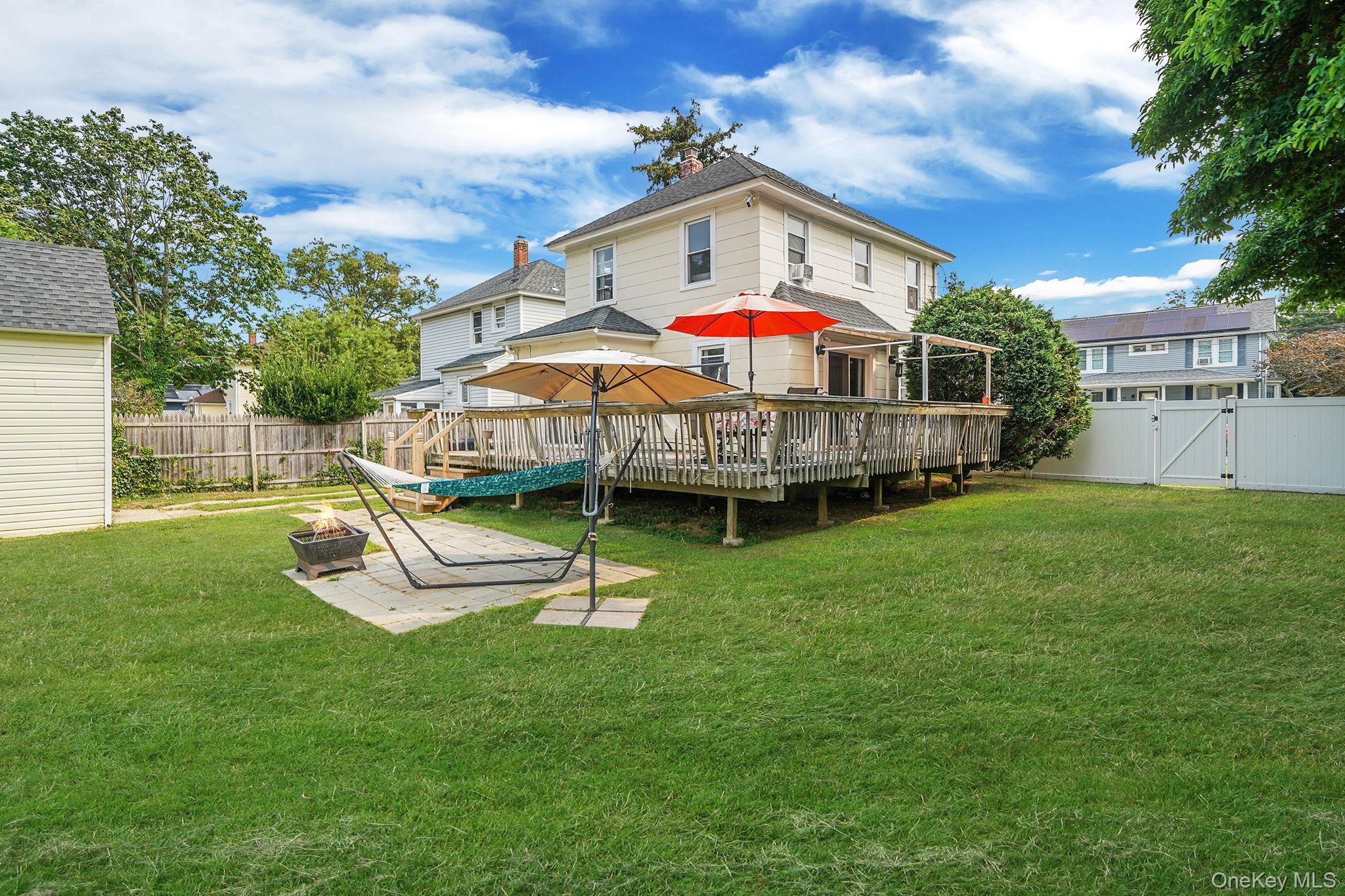 34 Belford Avenue, Bay Shore, NY 11706