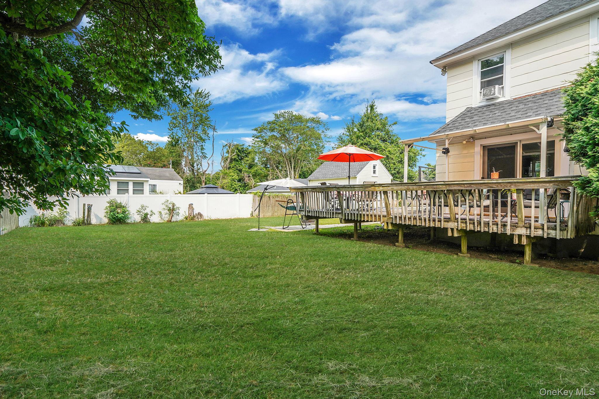 34 Belford Avenue, Bay Shore, NY 11706