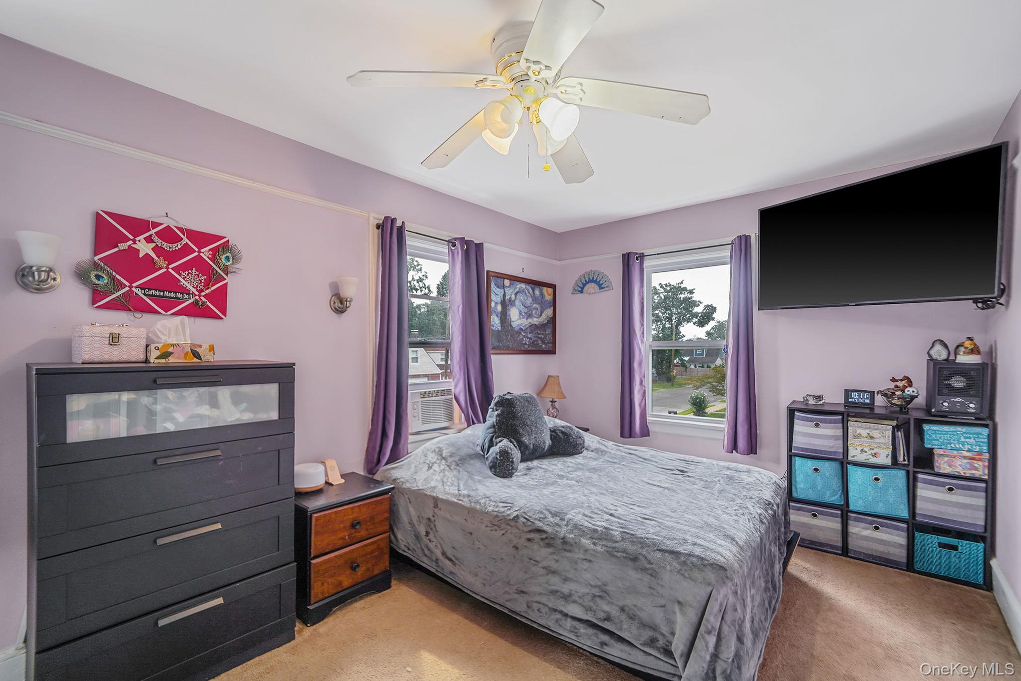 34 Belford Avenue, Bay Shore, NY 11706