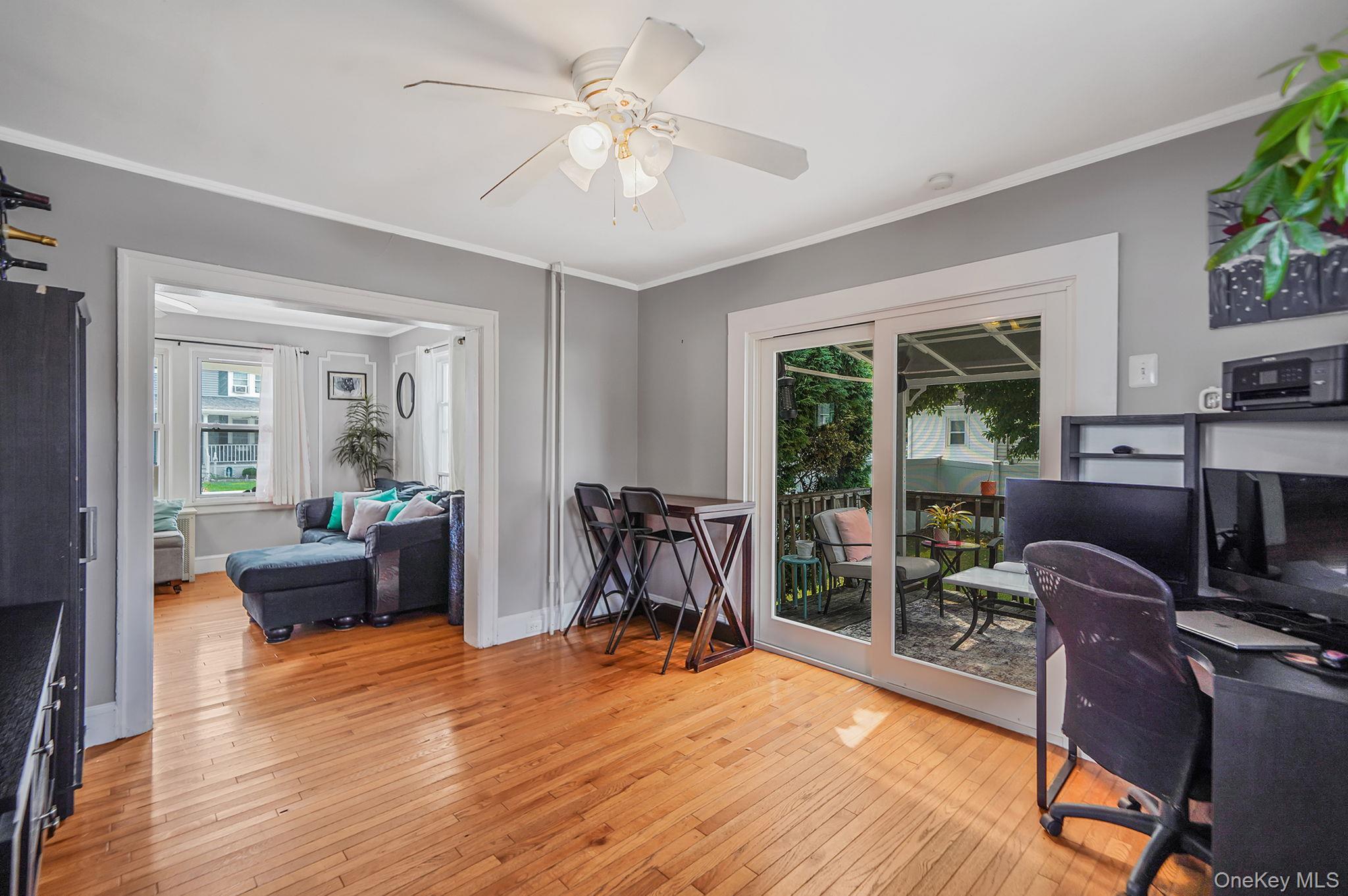 34 Belford Avenue, Bay Shore, NY 11706