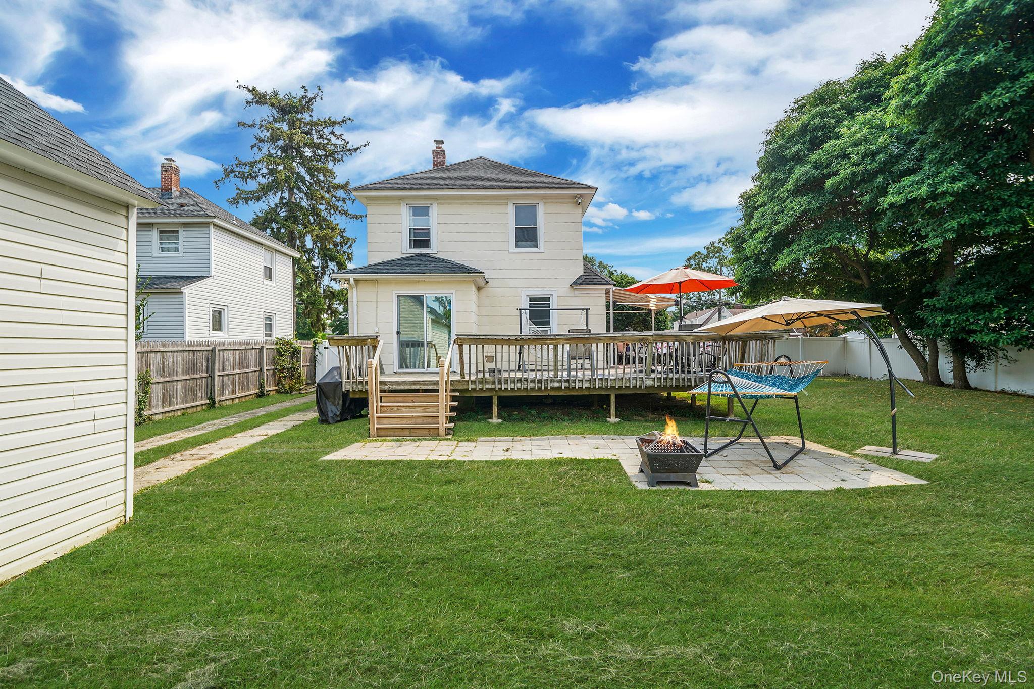 34 Belford Avenue, Bay Shore, NY 11706