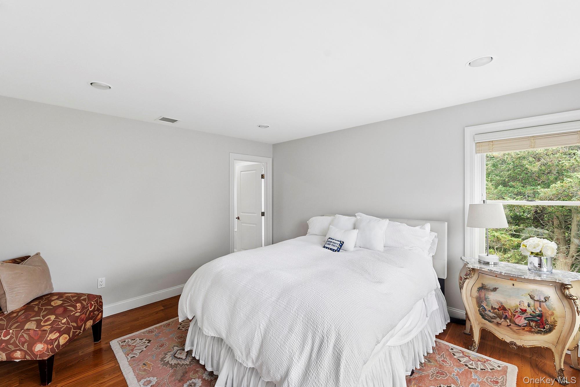 5 Woodcock Lane, Remsenburg, NY 11960