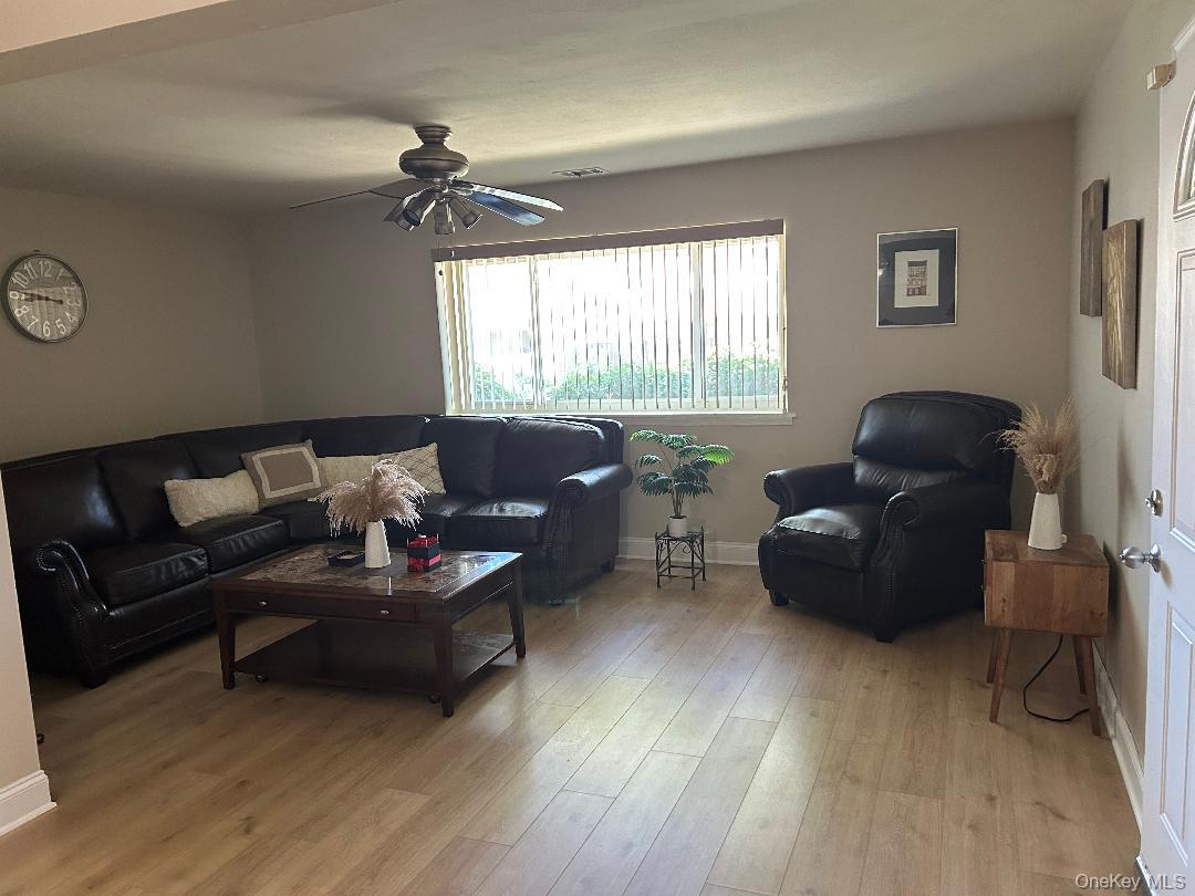 228 Feller Drive, Central Islip, NY 11722