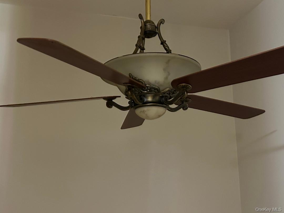 228 Feller Drive, Central Islip, NY 11722