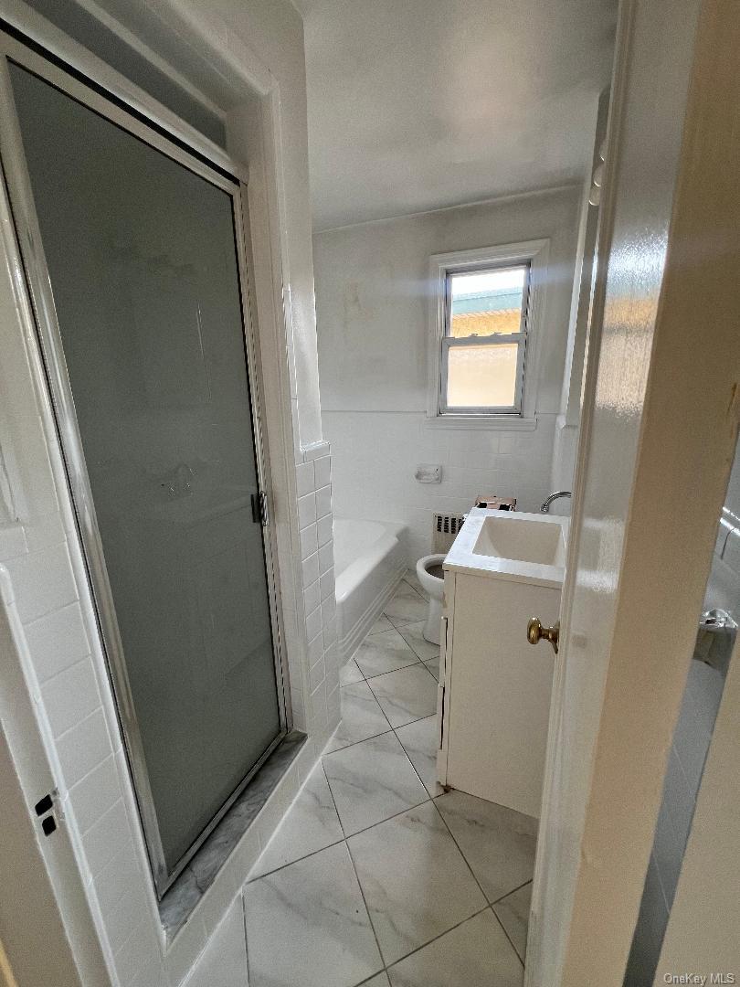 411 W Park Avenue, Long Beach, NY 11561