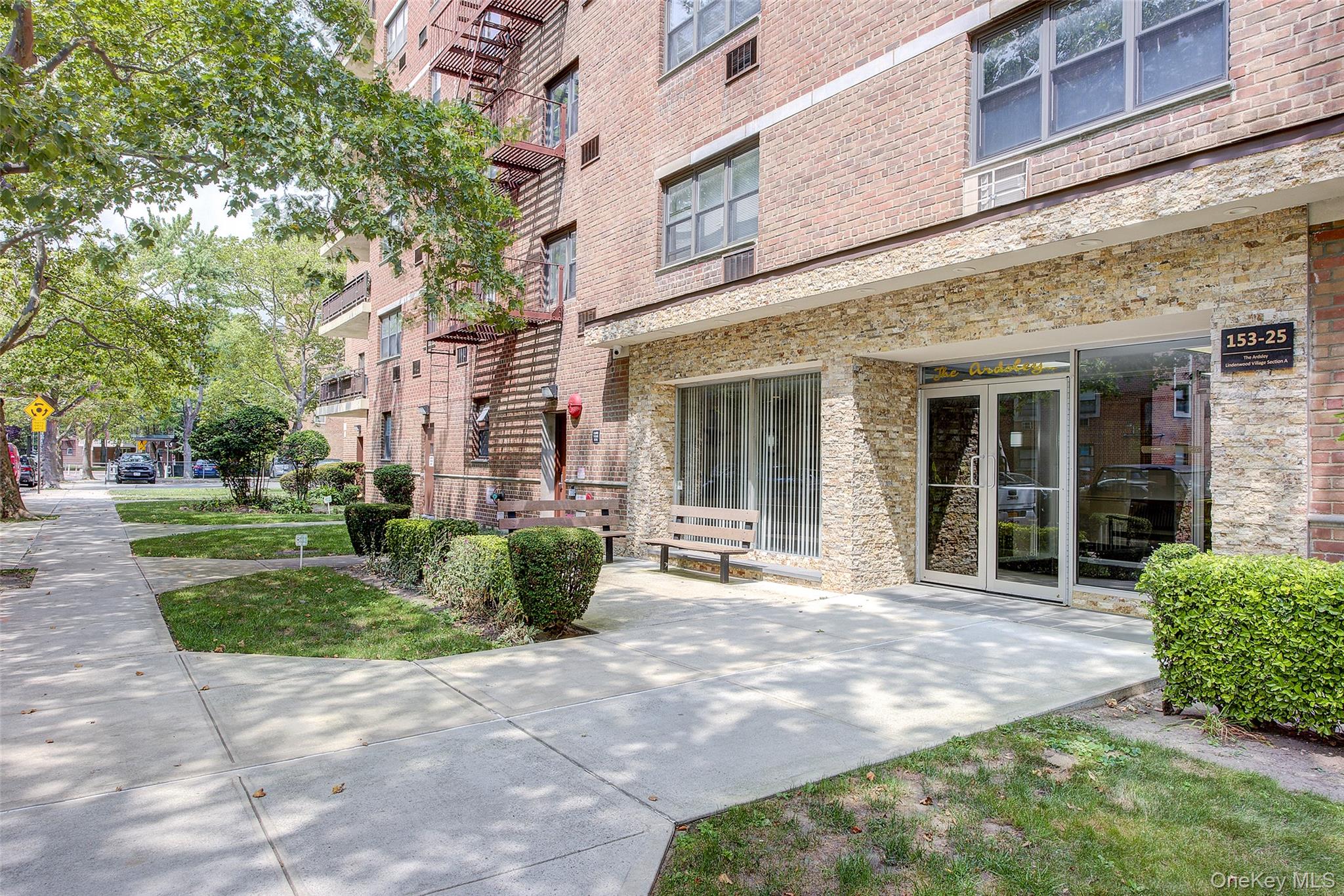153-25 88th Street # 2J, Howard Beach, NY 11414