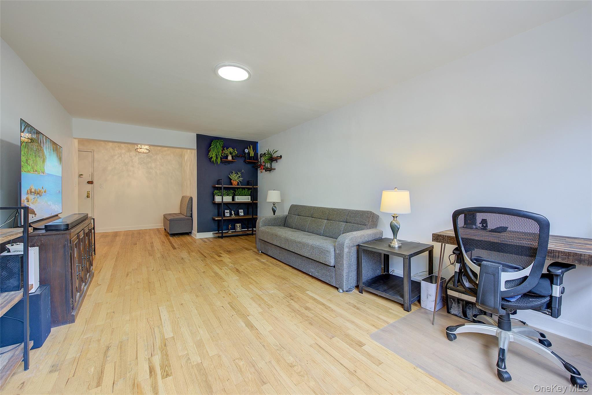 153-25 88th Street # 2J, Howard Beach, NY 11414