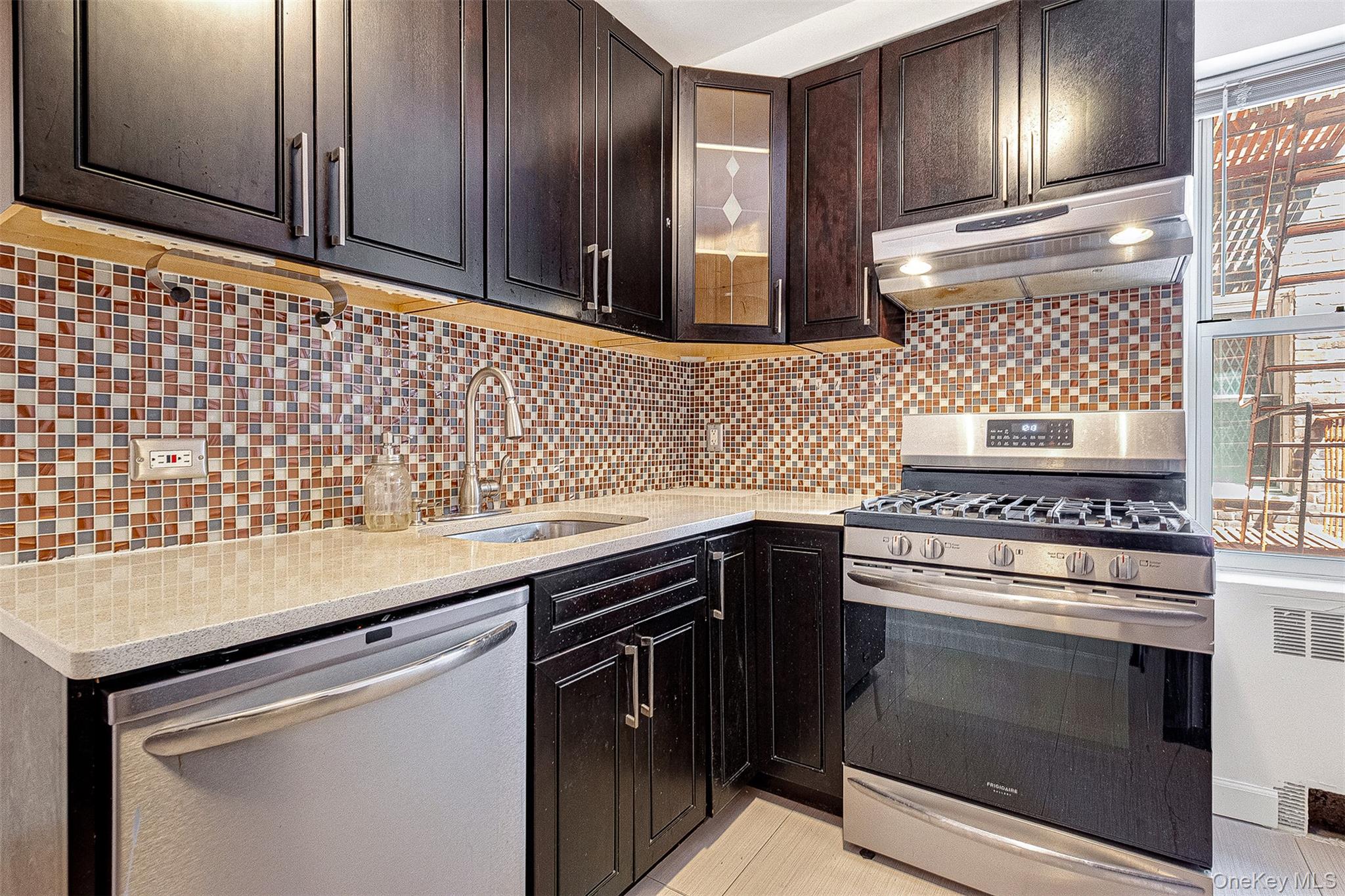 67-38 108 Street # D47, Forest Hills, NY 11375