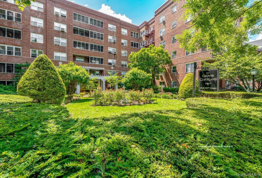 67-38 108 Street # D47, Forest Hills, NY 11375